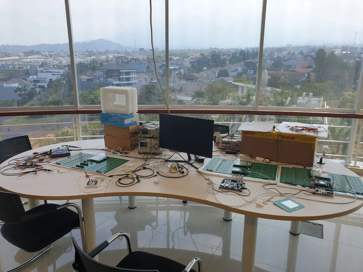 Software Engineer Intern photo 1